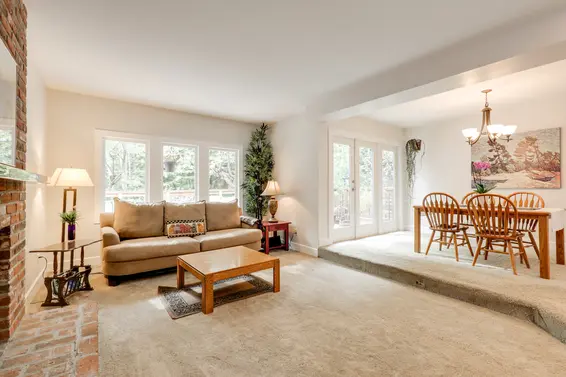 5617 White Pine Lane, North Vancouver For Sale - image 5