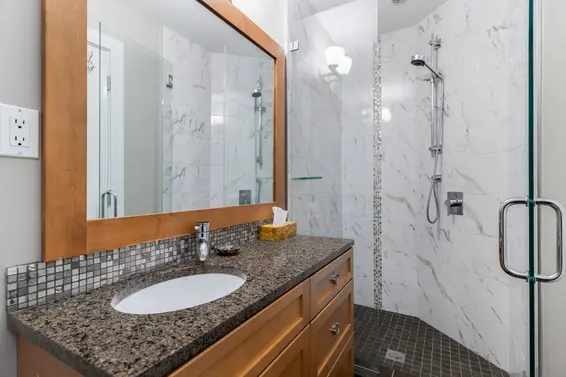 341 East 14th Street, North Vancouver For Sale - image 38