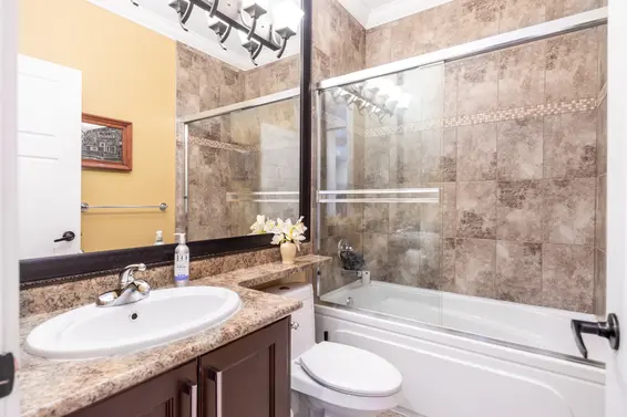 611 West 24th Close, North Vancouver For Sale - image 11