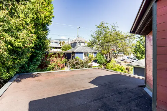 Roof/deck - 236 East 4th Street, North Vancouver  