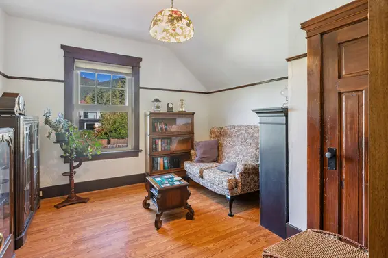 234 West Windsor Road, North Vancouver For Sale - image 26