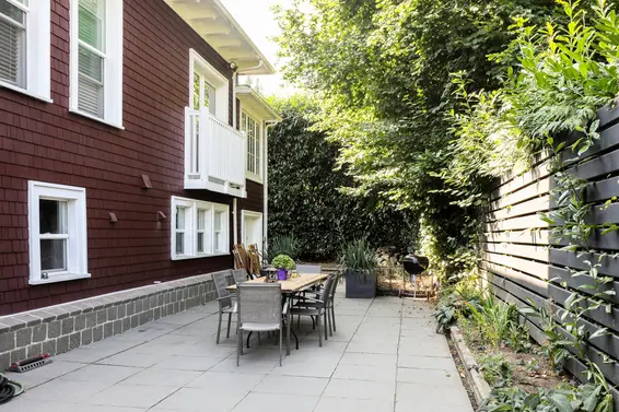 304 East 17th Street, North Vancouver For Sale - image 4