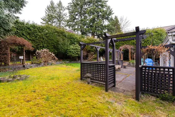 1265 Emerson Way, North Vancouver For Sale - image 37
