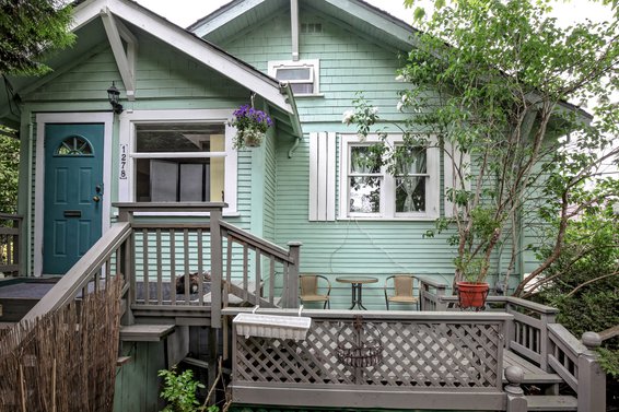 1278 Argyle Road, North Vancouver