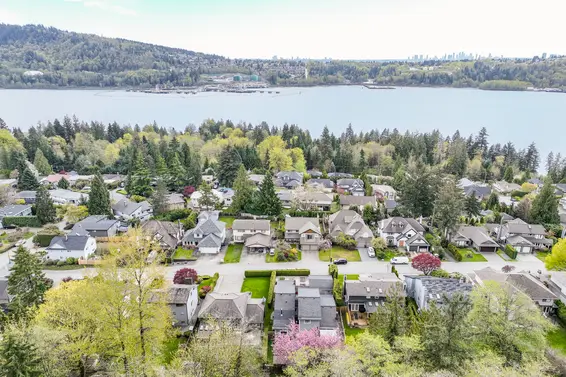 4054 Cummins Place, North Vancouver For Sale - image 51