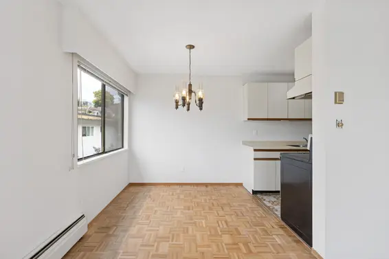 211 155 East 5th Street, North Vancouver For Sale - image 8