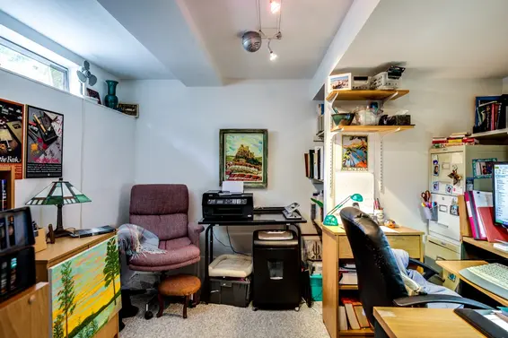 Bedroom/Den  