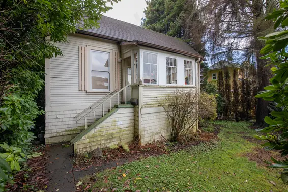 417 West 14th Street, North Vancouver For Sale - image 6