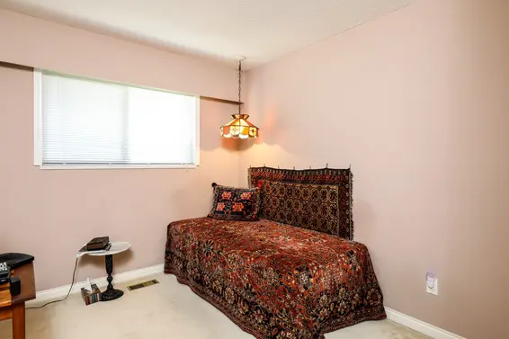 Bedroom - 3791 Regent Avenue  