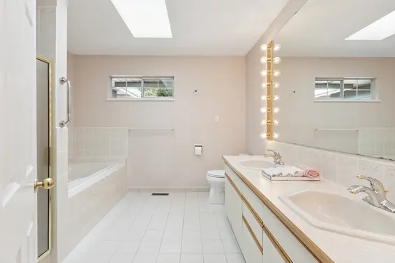 5685 Nancy Greene Way, North Vancouver For Sale - image 27