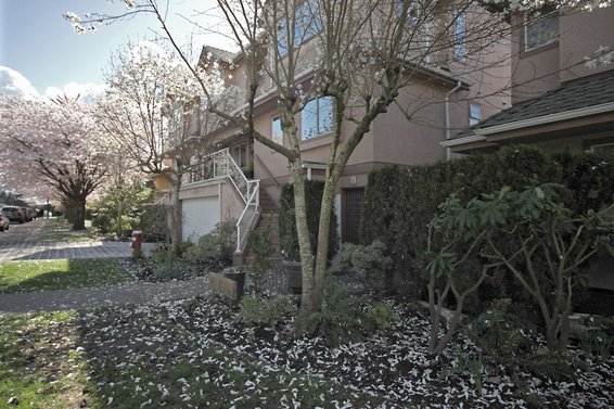 7-241 East 4th Street, North Vancouver