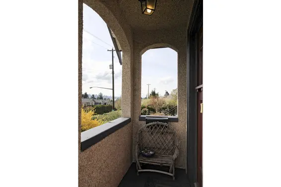 726 East 4th Street, North Vancouver For Sale - image 1