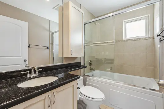 255 East 21st Street, North Vancouver For Sale - image 27