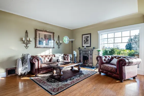 338 West 25th Street, North Vancouver For Sale - image 3
