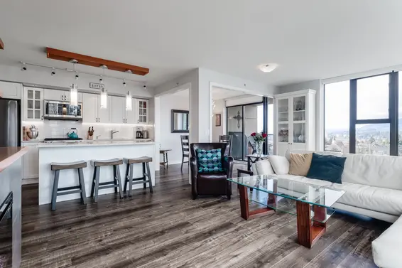 608 683 West Victoria Park, North Vancouver For Sale - image 4