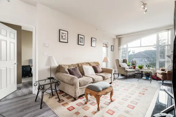 417 3600 Windcrest Drive, North Vancouver For Sale - image 2