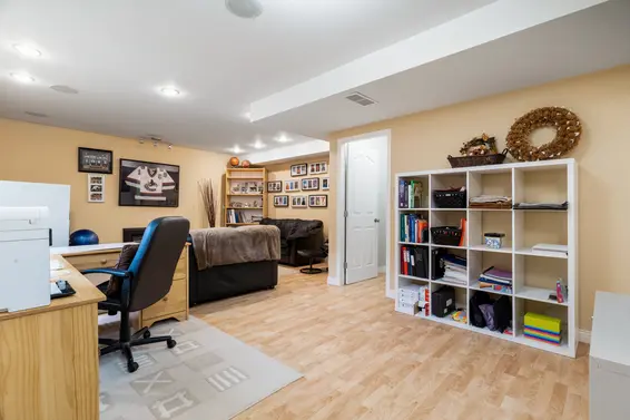 1335 Ridgewood Drive, North Vancouver For Sale - image 28