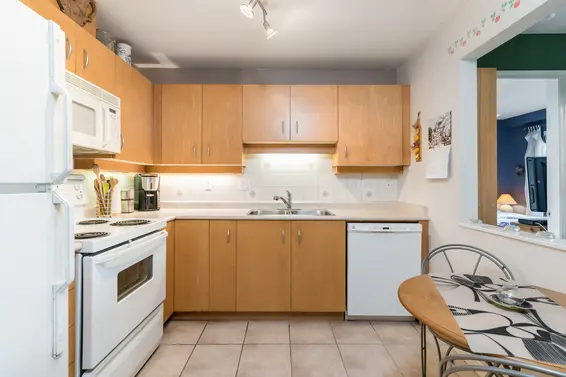 312 108 West Esplanade, North Vancouver For Sale - image 15