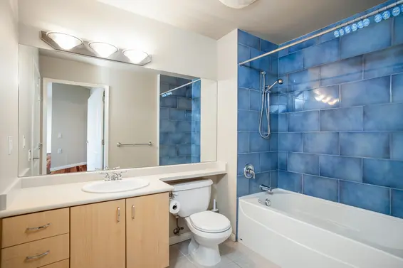 404 120 West 16th Street, North Vancouver For Sale - image 10