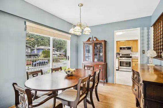 2541 Hyannis Point, North Vancouver For Sale - image 9