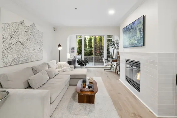 114 155 East 3rd Street, North Vancouver For Sale - image 2