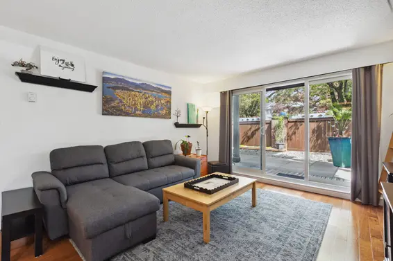111 211 West 3rd Street, North Vancouver For Sale - image 3