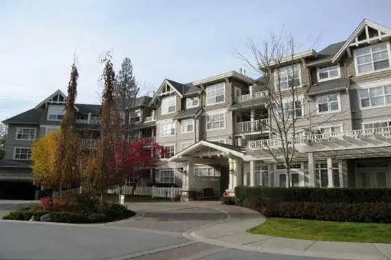 101-960 Lynn Valley Road, North Vancouver