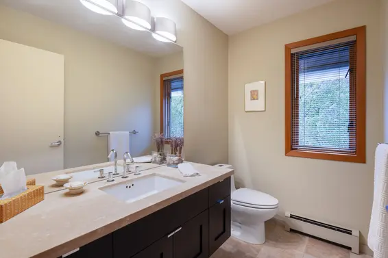 2022 Blairview Avenue, North Vancouver For Sale - image 24