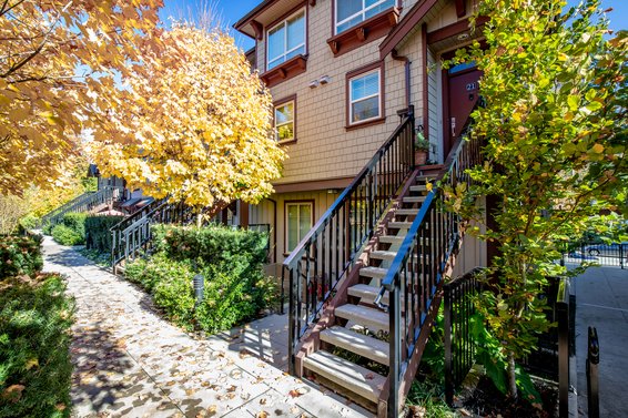 21 433 Seymour River Place, North Vancouver