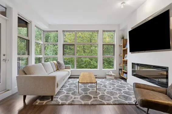 406 3606 Aldercrest Drive, North Vancouver For Sale - image 4