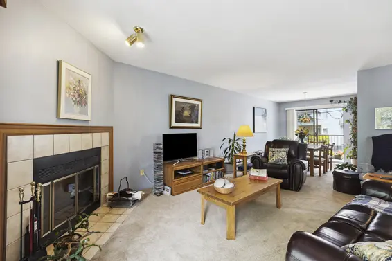 2 220 West 16th Street, North Vancouver For Sale - image 9