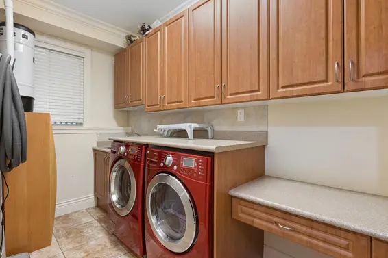 418 East 13th Street, North Vancouver For Sale - image 23