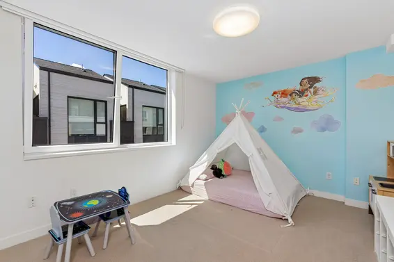 129 649 East 3rd Street, North Vancouver For Sale - image 30