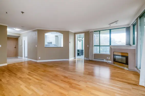 3D 328 Taylor Way, West Vancouver For Sale - image 4