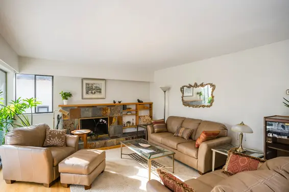 1174 Shavington Street, North Vancouver For Sale - image 1