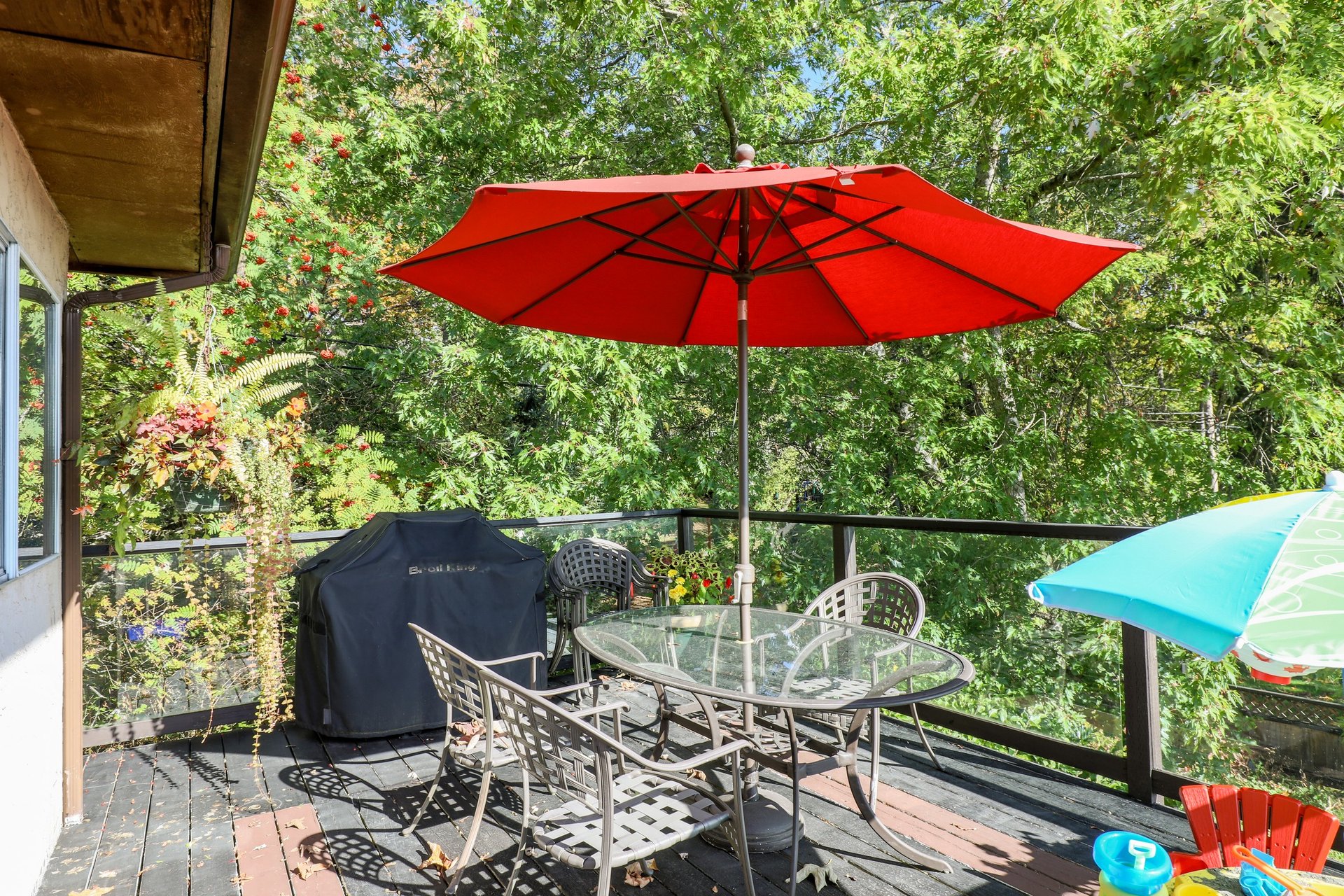 868 Drayton Street, North Vancouver SOLD Price? Log In.