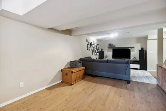 4081 Ruby Avenue, North Vancouver For Sale - image 28