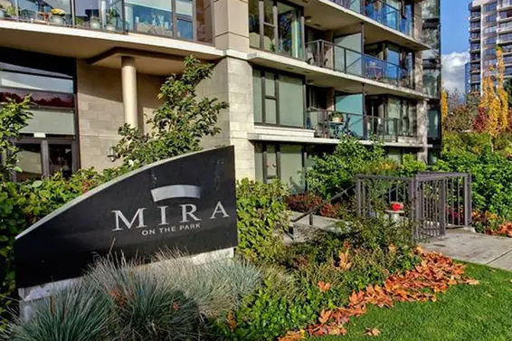 406-683 West Victoria Park, North Vancouver