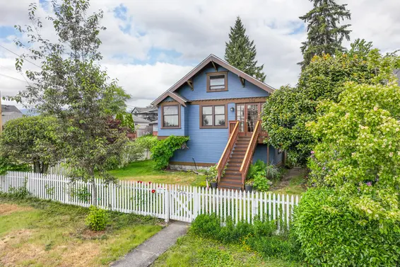 534 East 7th Street, North Vancouver