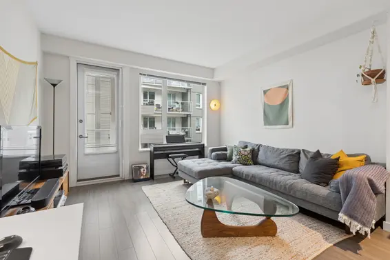 301 277 West 1st Street, North Vancouver For Sale - image 5