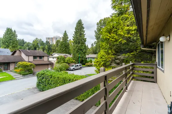 2040 Sandown Place, North Vancouver For Sale - image 10