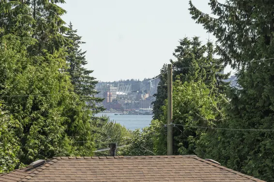 546 West 20th Street, North Vancouver For Sale - image 7