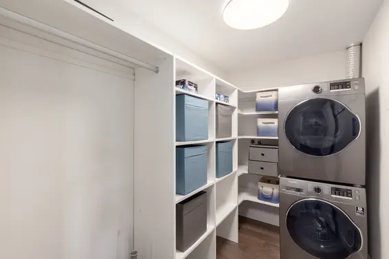 Laundry Room - 904-1327 East Keith Road, North Vancouver  