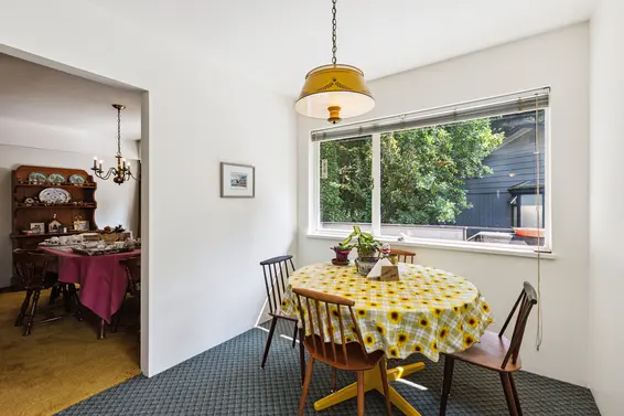 2830 Crestlynn Place, North Vancouver For Sale - image 9