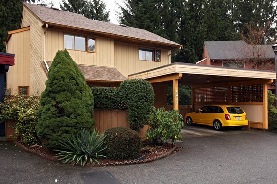 1511 Lynn Valley Road, North Vancouver