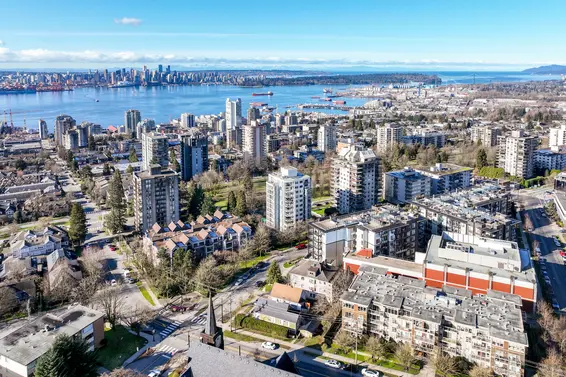 160, 164, & 166 East 10th Street, North Vancouver For Sale - image 1