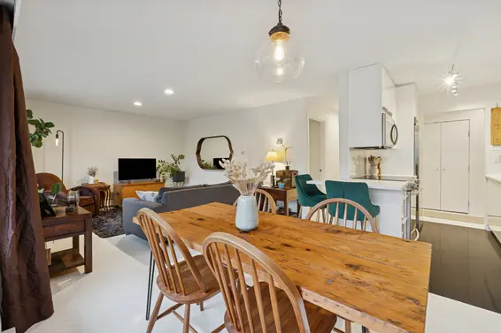 402 555 West 28th Street, North Vancouver For Sale - image 5