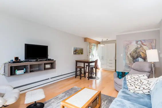 106 306 West 1st Street, North Vancouver For Sale - image 5