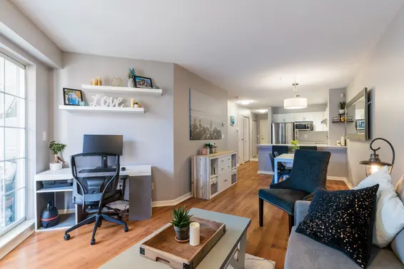 212 147 East 1st Street, North Vancouver For Sale - image 2