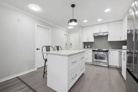 201 1140 Strathaven Drive, North Vancouver For Sale - image 12